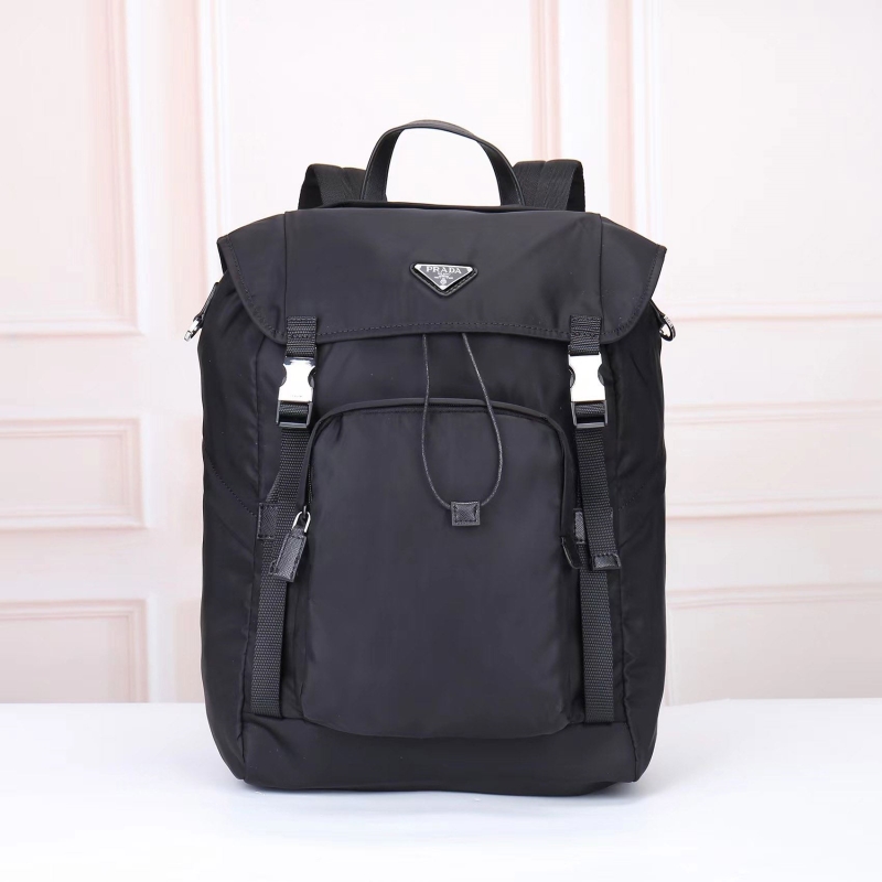 Pra*a backpacks